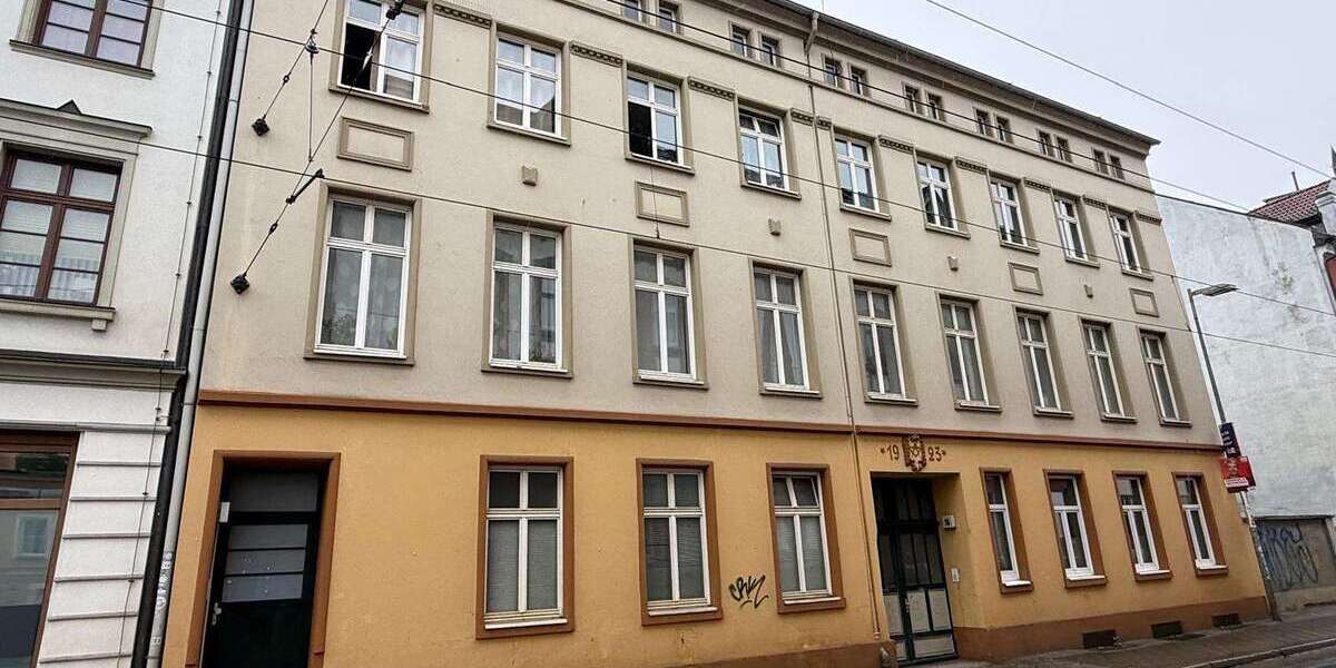 Etagenwohnung Schwerin - 4 Zimmer, 120 m&sup2;, 1.000&euro; | Angebot:27192630
