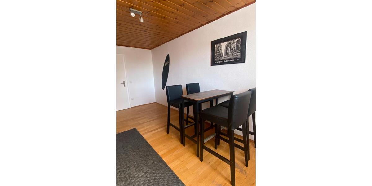 Wohnen auf Zeit Selbitz - 4 Zimmer, 130 m&sup2;, 24&euro; | Angebot:22032018