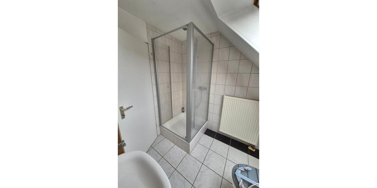 Dachgeschoßwohnung Lemgo - 3 Zimmer, 62 m&sup2;, 301&euro; | Angebot:24859535