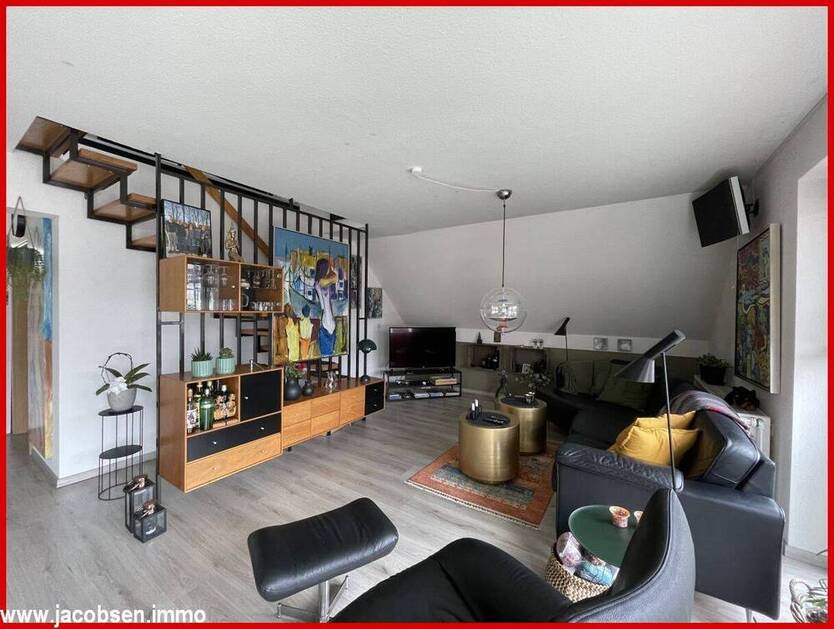 Großzügige 3 Zimmer-Wohnung mit Fahrstuhl und Weitblick über Schleswig