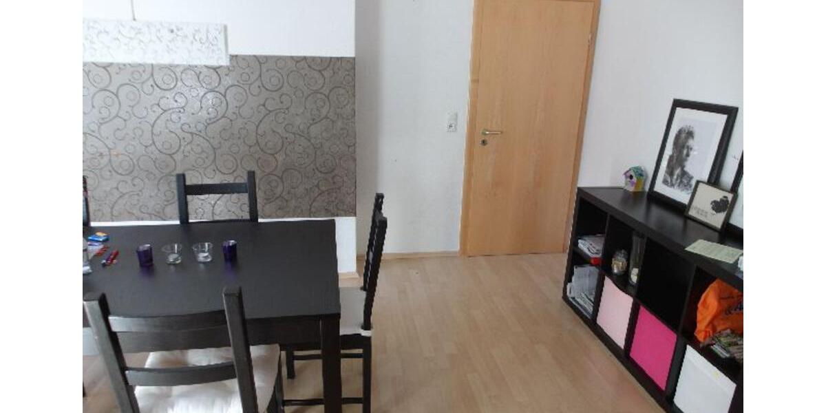 Erdgeschoßwohnung Hameln Kernstadt - 4.5 Zimmer, 140 m&sup2;, 990&euro; | Angebot:25125378
