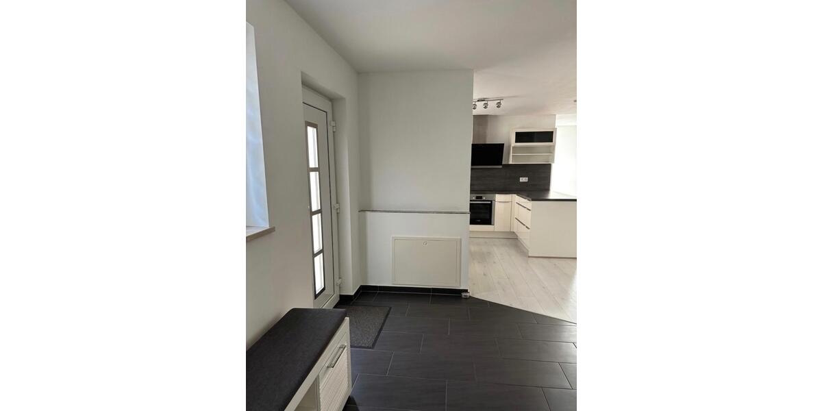 Etagenwohnung Wildberg - 3 Zimmer, 100 m&sup2;, 1.150&euro; | Angebot:26248953