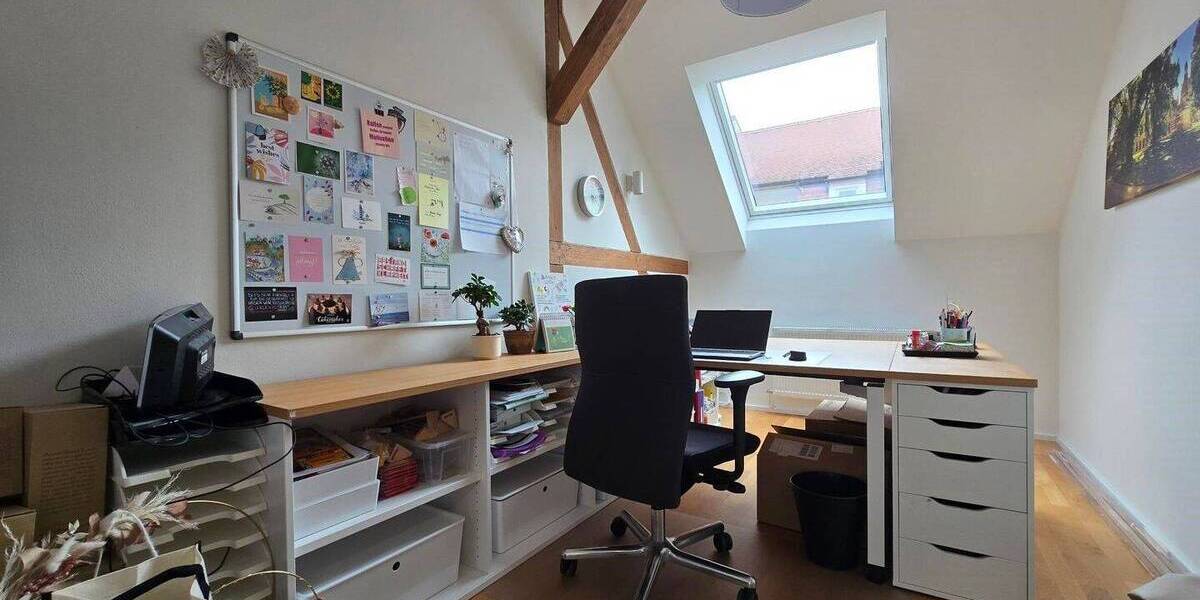 Etagenwohnung Dresden Laubegast - 3 Zimmer, 86 m&sup2;, 1.127&euro; | Angebot:26740494