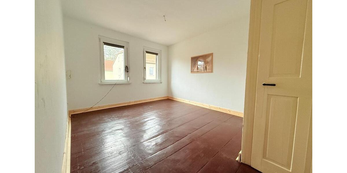 Reihenhaus Weida - 4 Zimmer, 135 m&sup2;, 890&euro; | Angebot:25085215