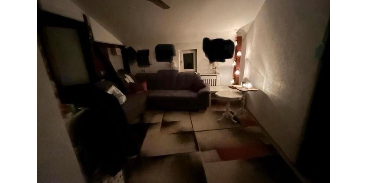 Einfamilienhaus Stuttgart Mühlhausen - 7 Zimmer, 126 m&sup2;, 3.200&euro; | Angebot:25291421