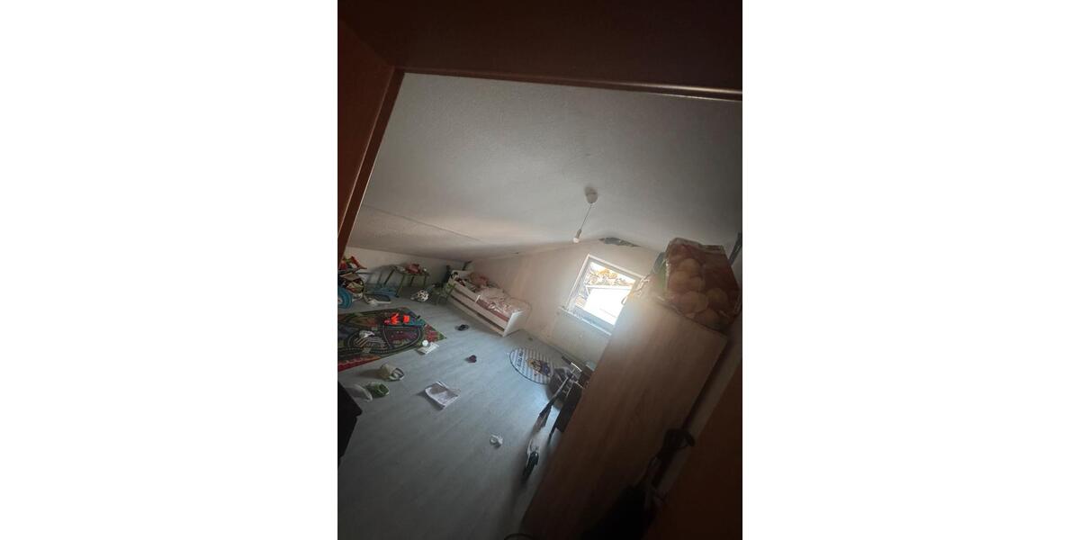 Dachgeschoßwohnung Groß-Rohrheim Rohrheim - 5 Zimmer, 116 m&sup2;, 1.400&euro; | Angebot:24953098