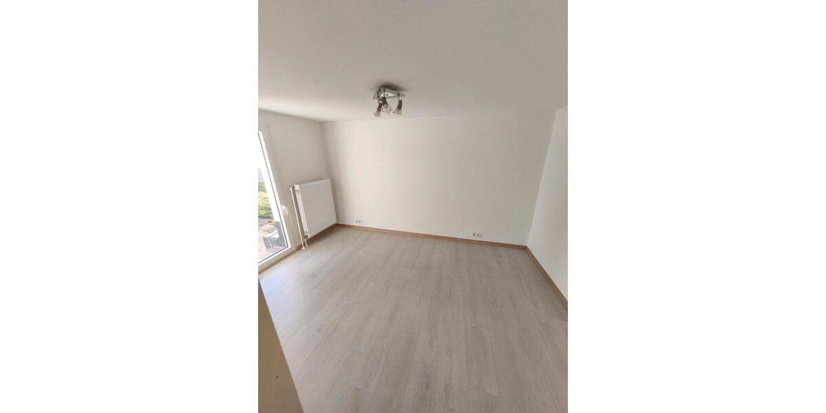 Terrassenwohnung Troisdorf - 3 Zimmer, 63 m&sup2;, 750&euro; | Angebot:26161765