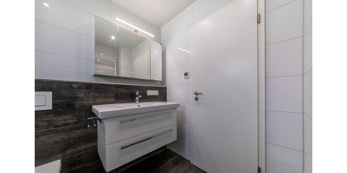 Maisonettenwohnung Mainz Laubenheim - 4 Zimmer, 131 m&sup2;, 2.950&euro; | Angebot:25053132