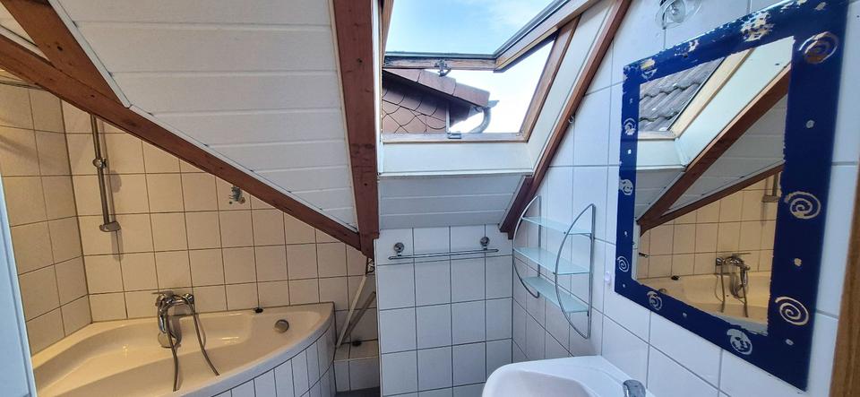 Dachgeschoßwohnung Vellmar - 2 Zimmer, 53 m&sup2;, 450&euro; | Angebot:26004062