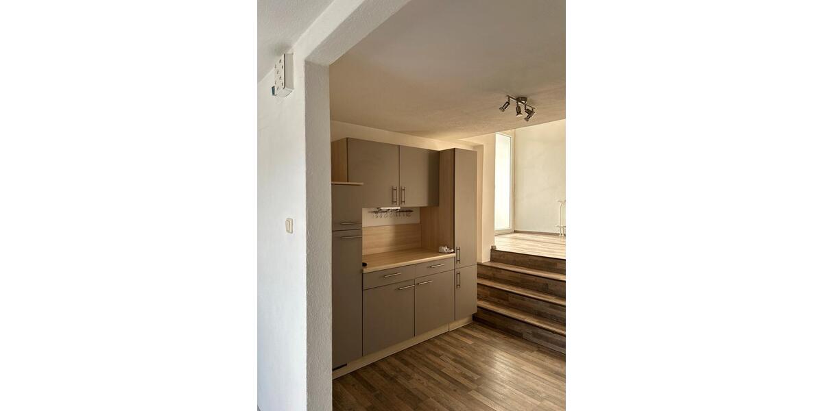 Etagenwohnung Arberg - 3 Zimmer, 90 m&sup2;, 950&euro; | Angebot:24837322