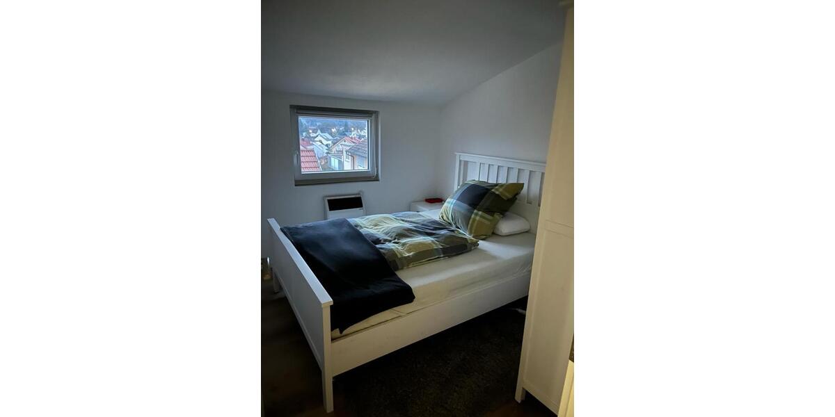 Dachgeschoßwohnung Haßmersheim - 3 Zimmer, 74 m&sup2;, 750&euro; | Angebot:26690356