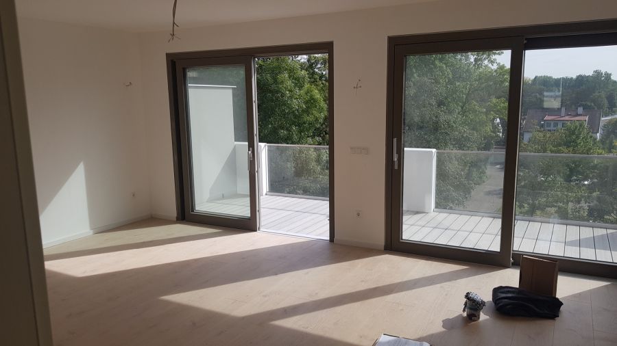 Penthouse Wohnung 3 Zimmer Dillingen Donau Toplage + NK 150 Euro - Einfamilienhaus Dillingen Hausen | Angebot:24870941