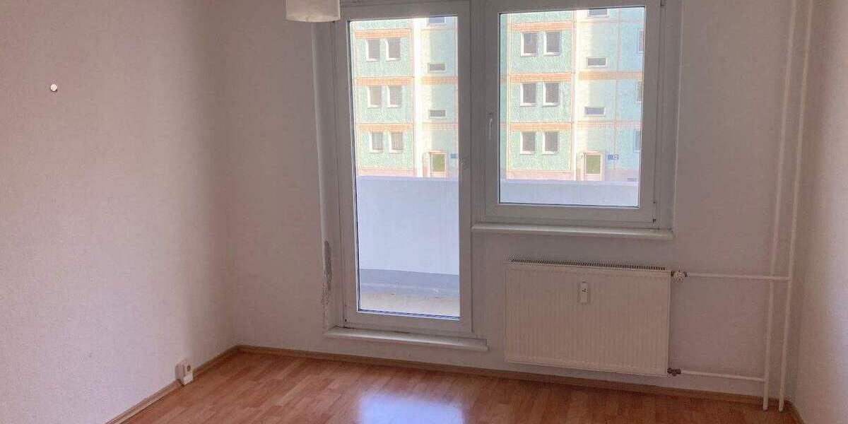 Selber Malern - GÜNSTIGE MIETE SICHERN! 3 zimmer