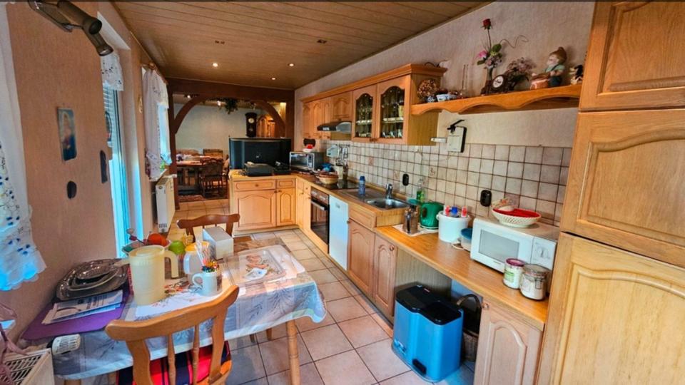 Reihenhaus Morschen - 5 Zimmer, 150 m&sup2;, 900&euro; | Angebot:25303072