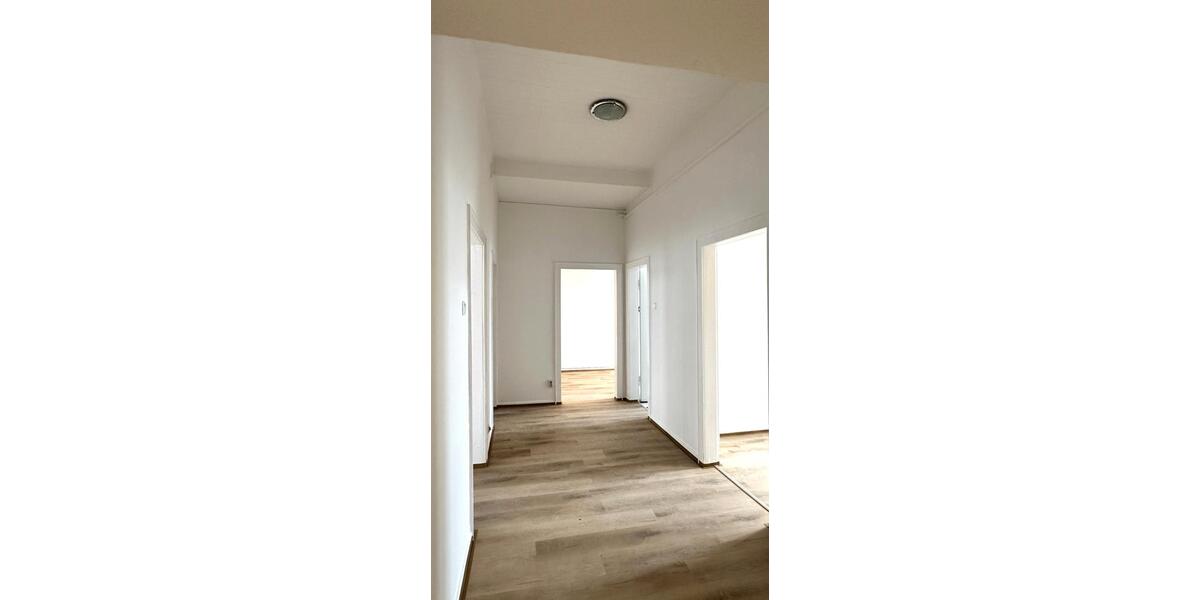 Etagenwohnung Duisburg Duisburg-Mitte - 3.5 Zimmer, 90 m&sup2;, 900&euro; | Angebot:26621353
