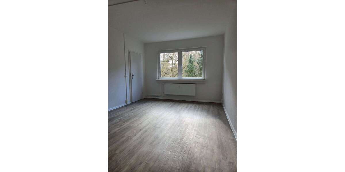 Etagenwohnung Schwerin Mueßer Holz - 2 Zimmer, 51 m&sup2;, 360&euro; | Angebot:25925233