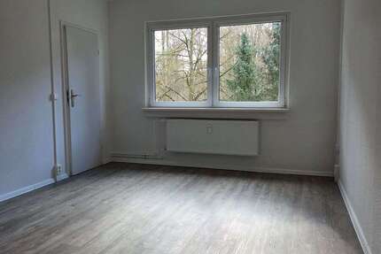 Wohnung Schwerin Mueßer Holz - 2 Zimmer, 51 m&sup2;, 360&euro; | Angebot:25925233
