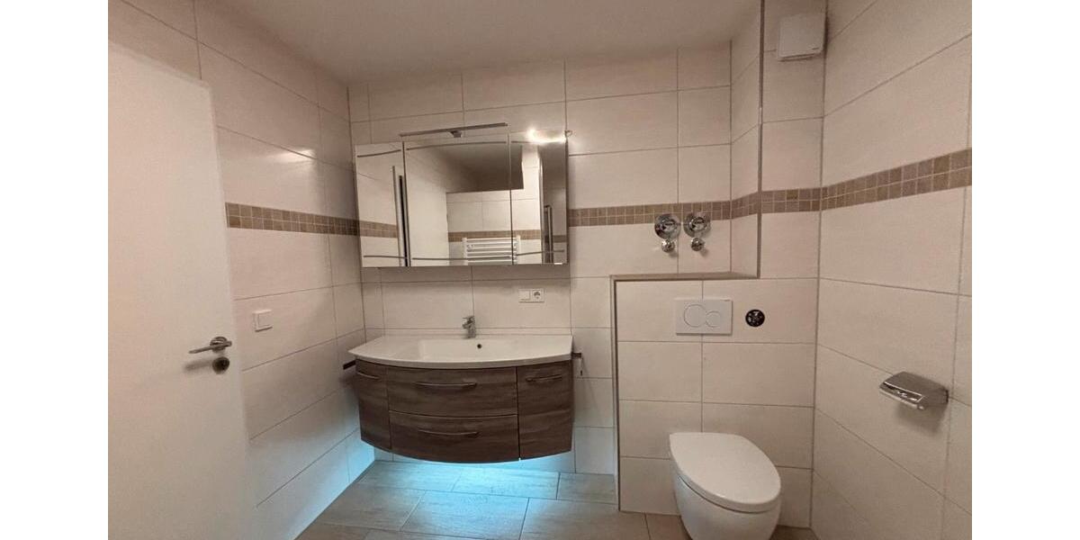 Erdgeschoßwohnung Breitenworbis - 5 Zimmer, 125 m&sup2;, 950&euro; | Angebot:25509056