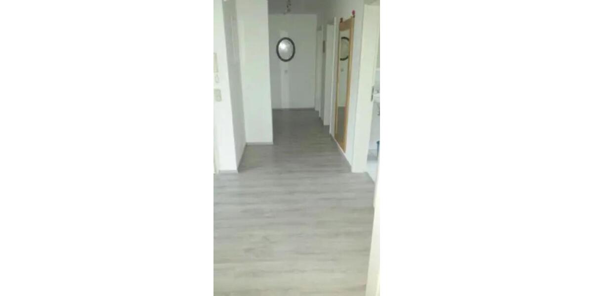 Etagenwohnung Moormerland - 3 Zimmer, 100 m&sup2;, 880&euro; | Angebot:25835581