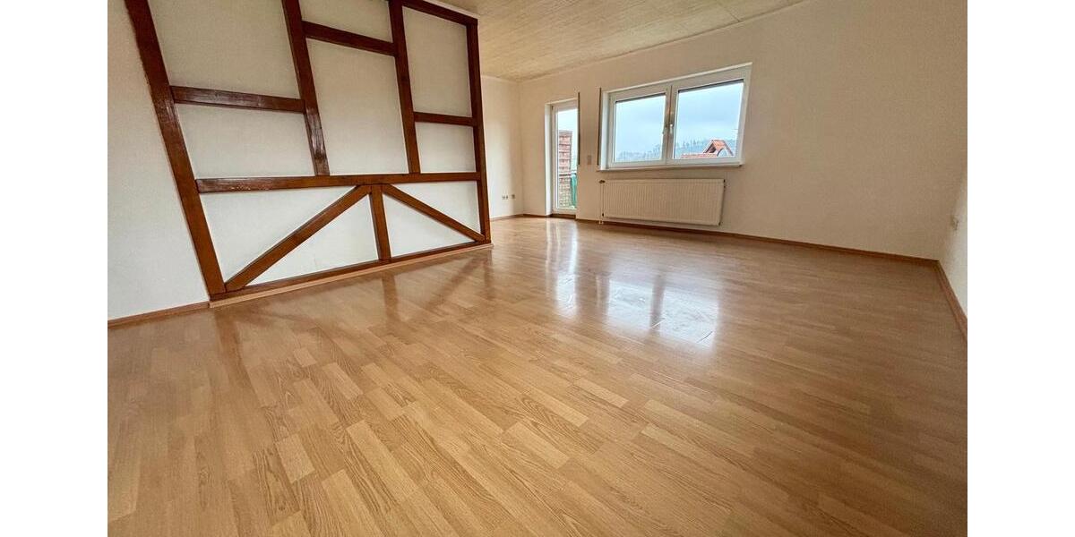 3-Zimmer-EG-Wohnung mit Balkon in Lindlar-Frielingsdorf 3 zimmer