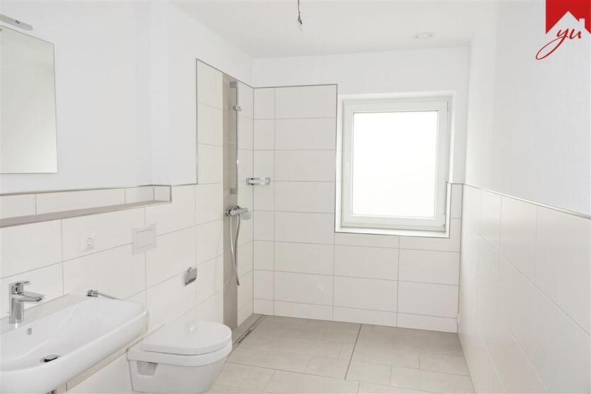 Sonnige ObergeschossWohnung im schicken Neubau mit Fahrstuhl! Für Mieter mit WBS.