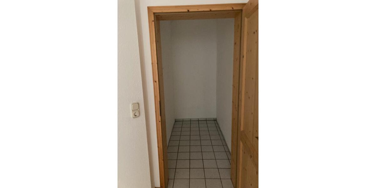 Etagenwohnung Fritzlar - 1.5 Zimmer, 65 m&sup2;, 585&euro; | Angebot:26272082