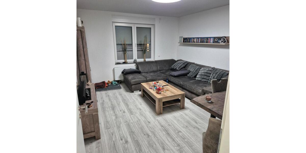 Etagenwohnung Solingen Central - 2 Zimmer, 74 m&sup2;, 990&euro; | Angebot:24488175
