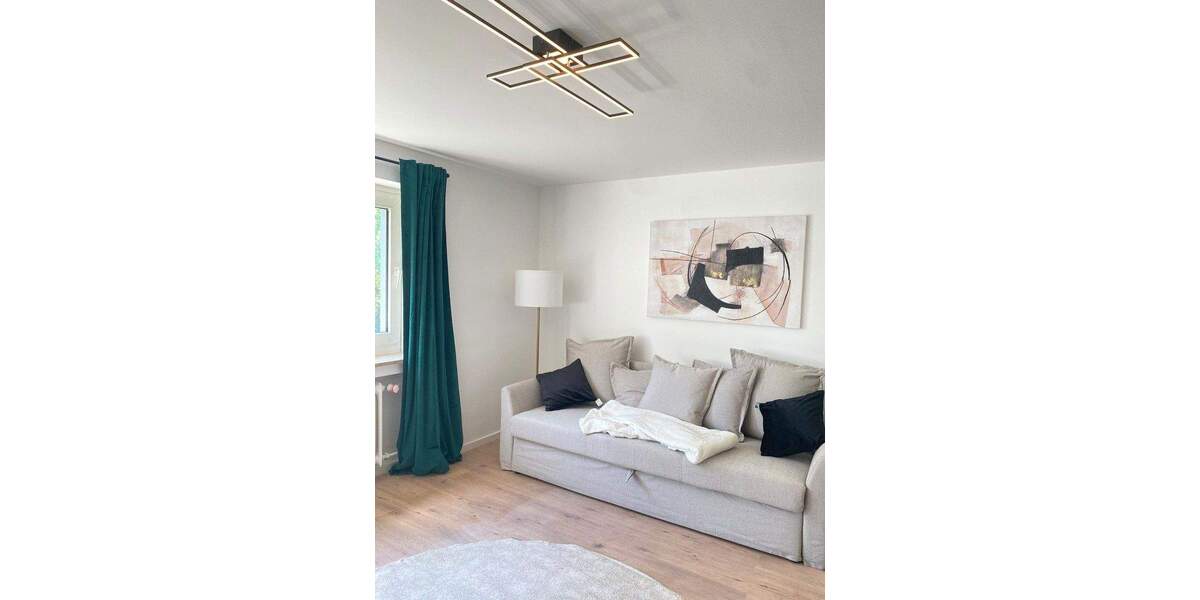 Helles, vollmöbliertes 1-Zimmer-Apartment mit Balkon - Erstbezug nach Sanierung 1 zimmer