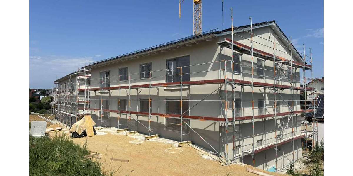 Etagenwohnung Ergoldsbach Langenhettenbach - 4 Zimmer, 97 m&sup2;, 1.090&euro; | Angebot:26963587