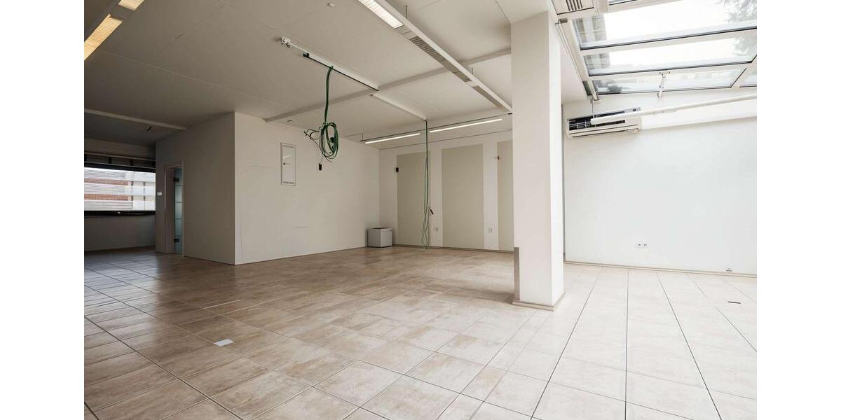 Gewerbeobjekt Walpertskirchen - 900&euro; | Angebot:24589636