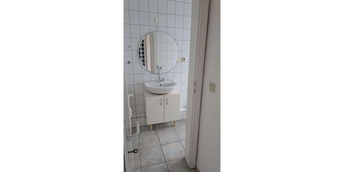 Wohnung zum Mieten in Oberhausen 305 € 55 m² 2 zimmer