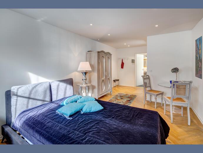 Wohnen auf Zeit München Bogenhausen - 4 Zimmer, 180 m&sup2;, 5.000&euro; | Angebot:26554817