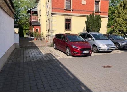 3-Raum-Wohnung in Pirna Copitz, große Zimmer, Abstellraum, Keller 3 zimmer