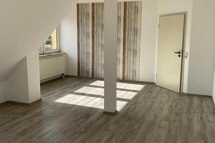 Wohnung Oelsnitz (Erzgebirge) - 5 Zimmer, 121 m&sup2;, 1.016&euro; | Angebot:25150196