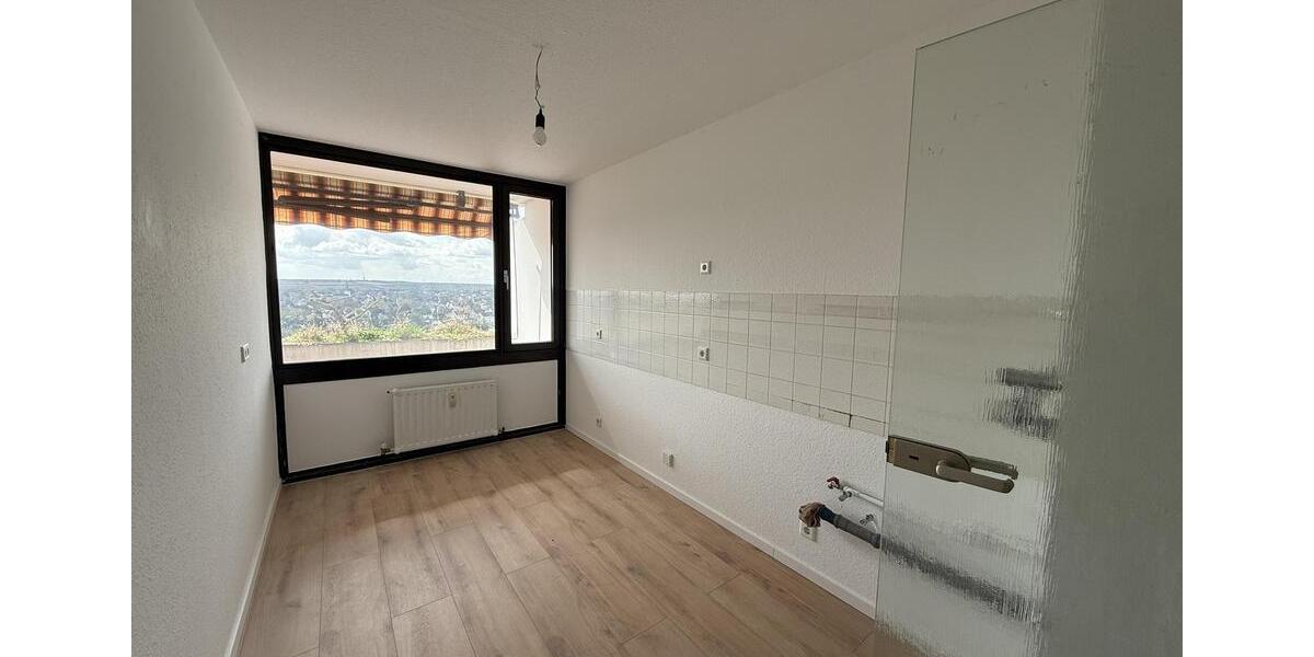 Dachgeschoßwohnung Mainz Finthen - 3 Zimmer, 96 m&sup2;, 1.400&euro; | Angebot:25903574