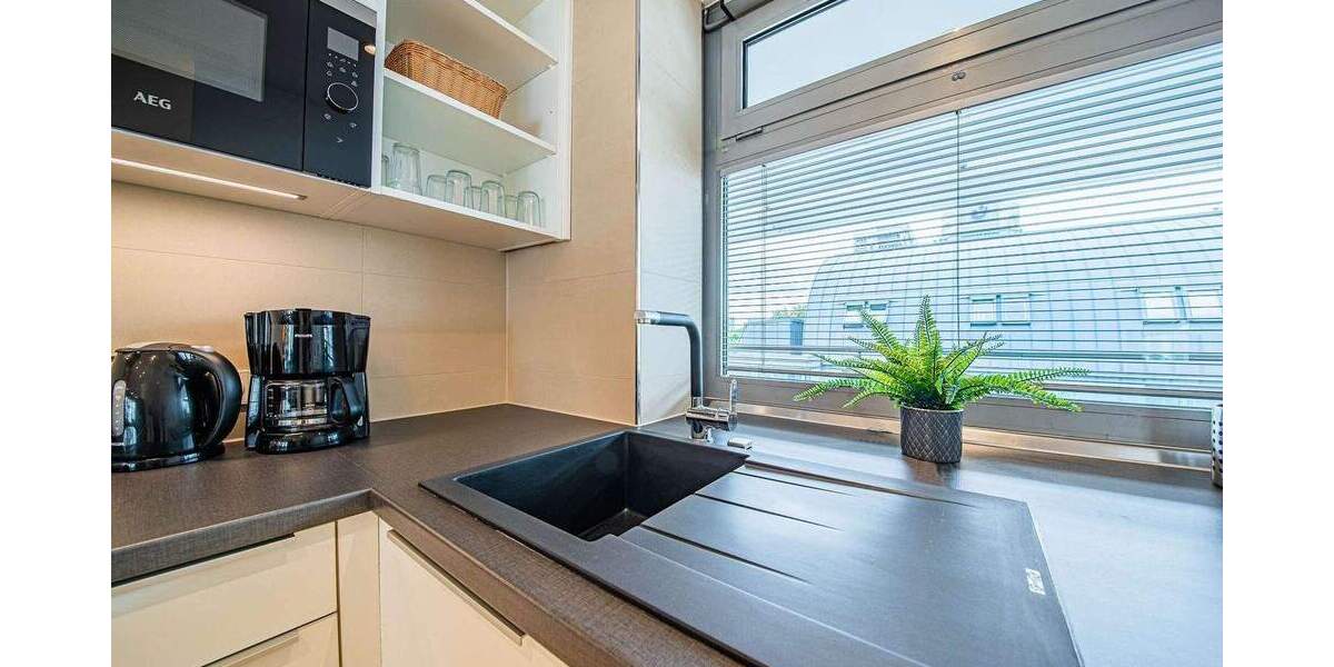 Etagenwohnung Frankfurt am Main Bahnhofsviertel - 2 Zimmer, 65 m&sup2;, 2.340&euro; | Angebot:25661899