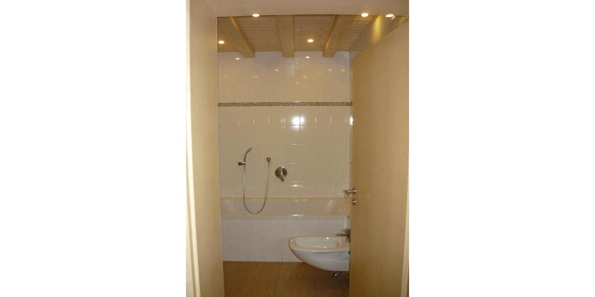 Wohnen auf Zeit Pfaffing - 1 Zimmer, 118 m&sup2;, 527&euro; | Angebot:25969743