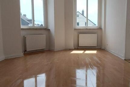 Helle 3-Zimmer Wohnung in Jungstr. 14, Wuppertal-Oberbarmen! zimmer