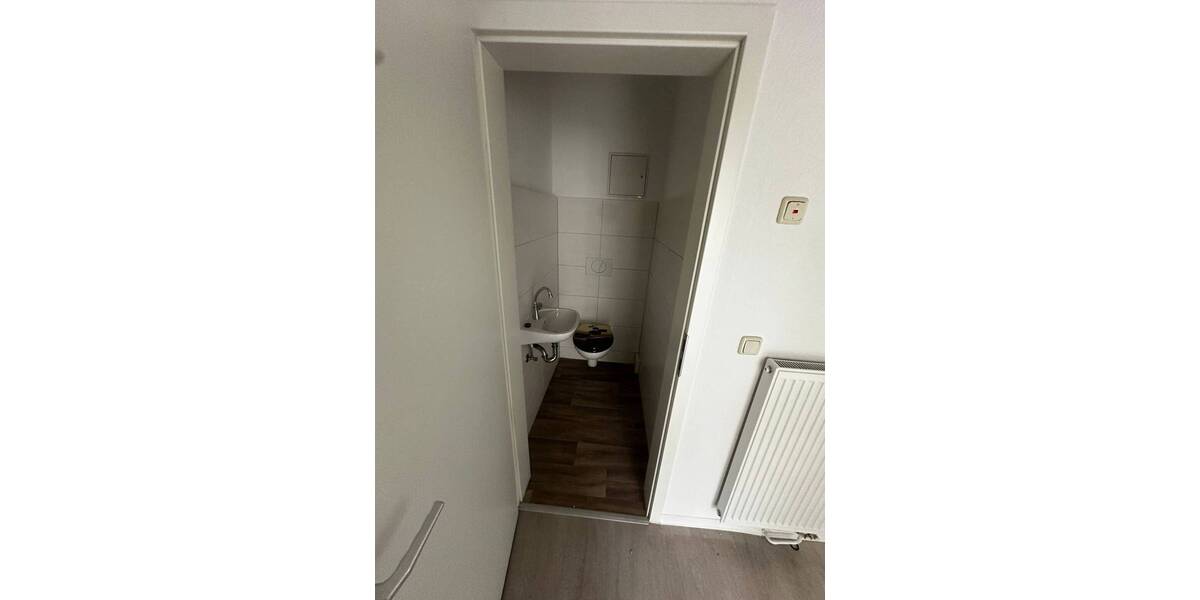 Etagenwohnung Weißenfels - 4 Zimmer, 81 m&sup2;, 573&euro; | Angebot:26673478
