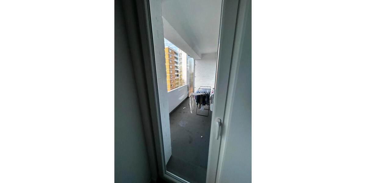 Wohnen auf Zeit Hannover Bothfeld-Vahrenheide - 3 Zimmer, 19 m&sup2;, 585&euro; | Angebot:24533688