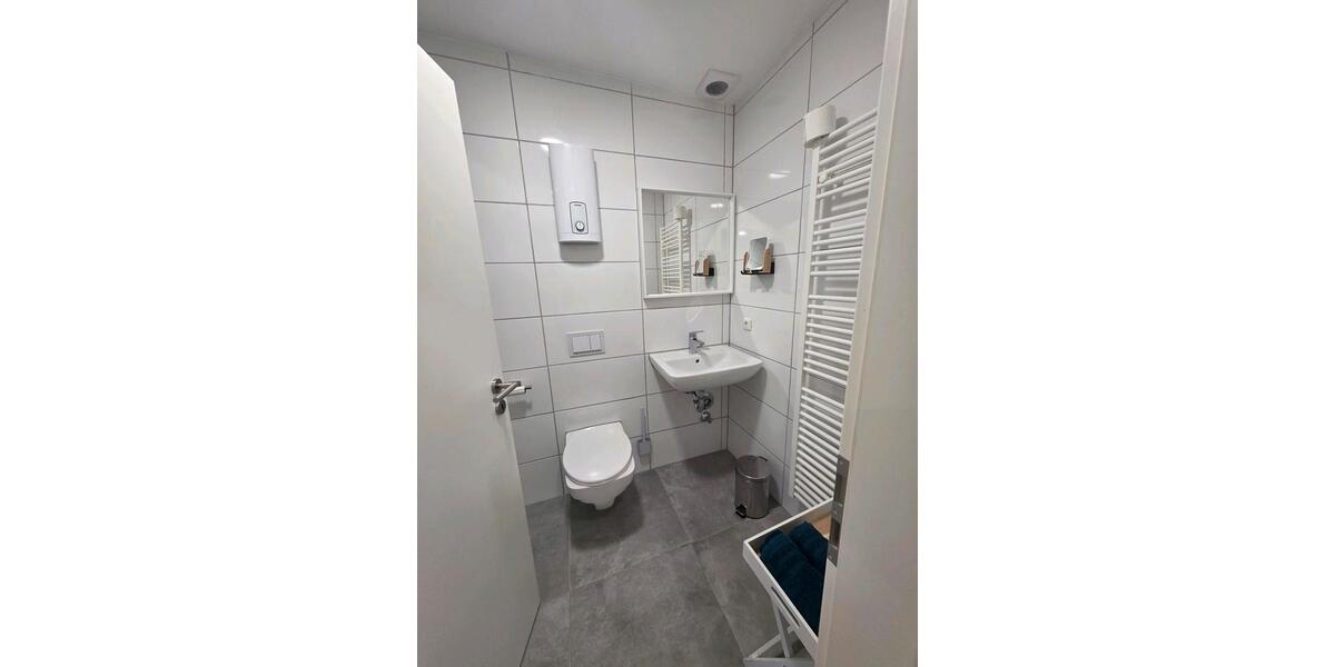 Wohnen auf Zeit Dortmund Brackel - 3 Zimmer, 75 m&sup2;, 180&euro; | Angebot:25642491