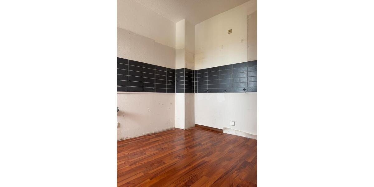 Dachgeschoßwohnung Döbeln - 3 Zimmer, 85 m&sup2;, 370&euro; | Angebot:24242559