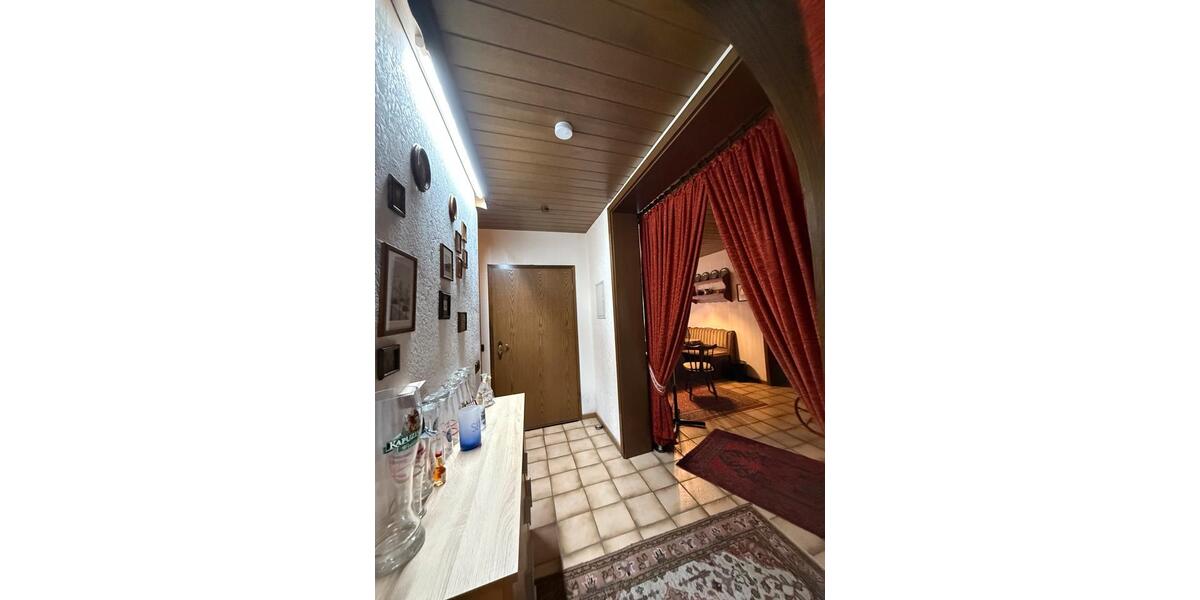 Erdgeschoßwohnung Mannheim Innenstadt - 2 Zimmer, 106 m&sup2;, 1.400&euro; | Angebot:24795774