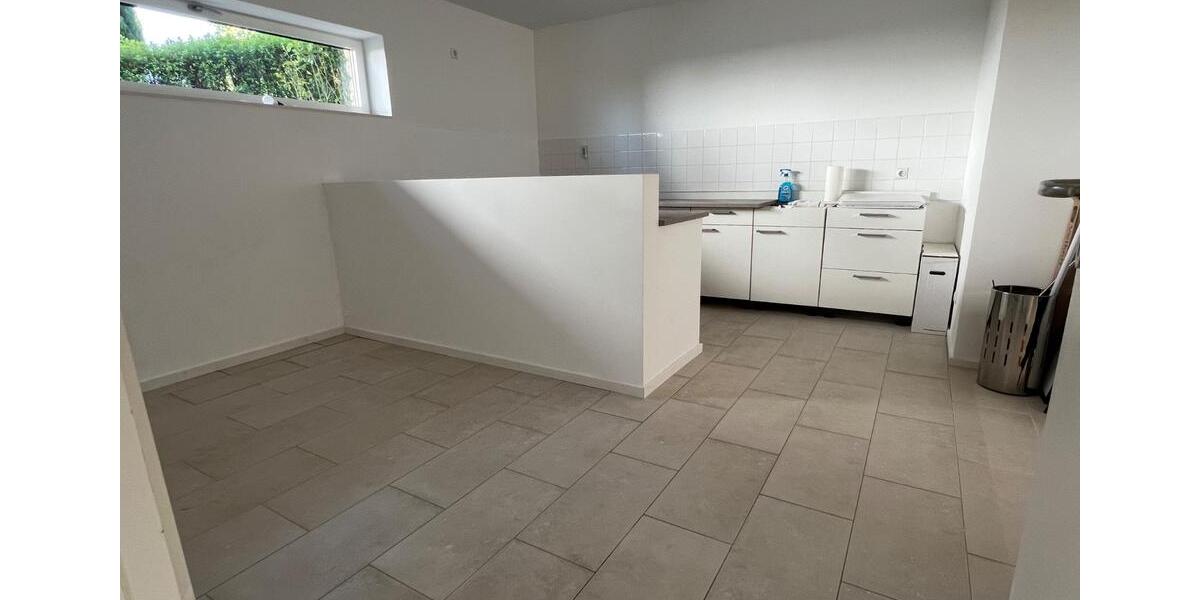 Erdgeschoßwohnung Lübbecke - 4 Zimmer, 105 m&sup2;, 980&euro; | Angebot:26300613