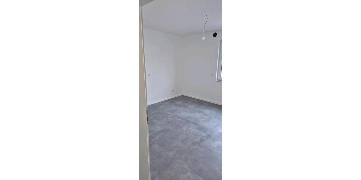 Etagenwohnung Osburg - 3 Zimmer, 100 m&sup2;, 1.350&euro; | Angebot:25182740