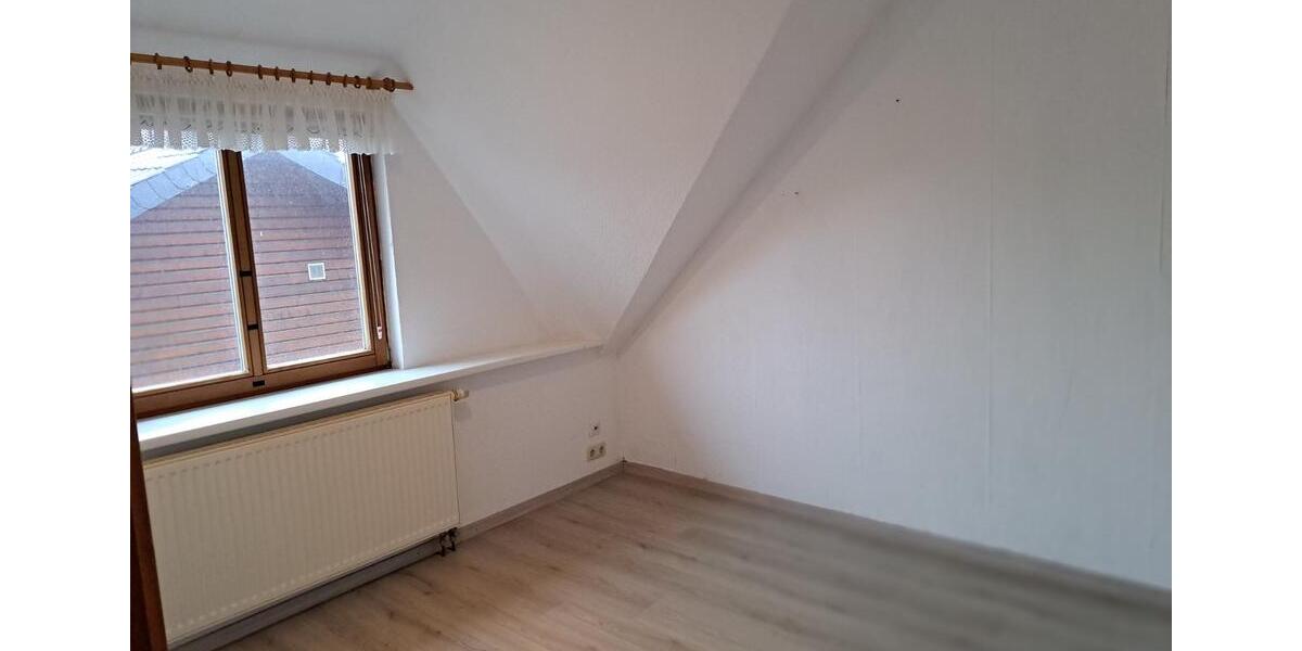 Dachgeschoßwohnung Steyerberg - 2 Zimmer, 65 m&sup2;, 450&euro; | Angebot:24868471