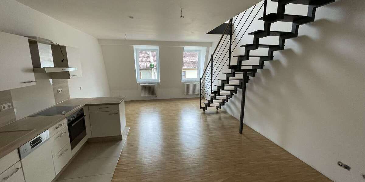 Etagenwohnung Schmalkalden - 2 Zimmer, 64 m&sup2;, 542&euro; | Angebot:27043075