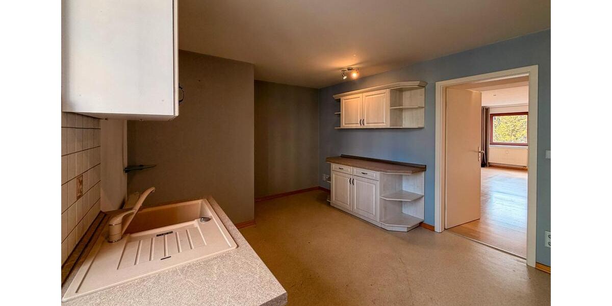 Etagenwohnung Pritzwalk - 2 Zimmer, 82 m&sup2;, 676&euro; | Angebot:26251007