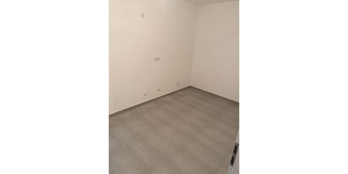 Etagenwohnung Bergneustadt - 2 Zimmer, 70 m&sup2;, 750&euro; | Angebot:26378943
