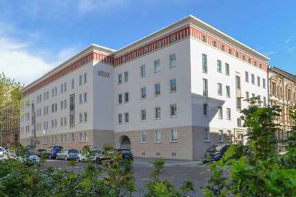 Wohnung zum Mieten in Halle 561 € 55 m²